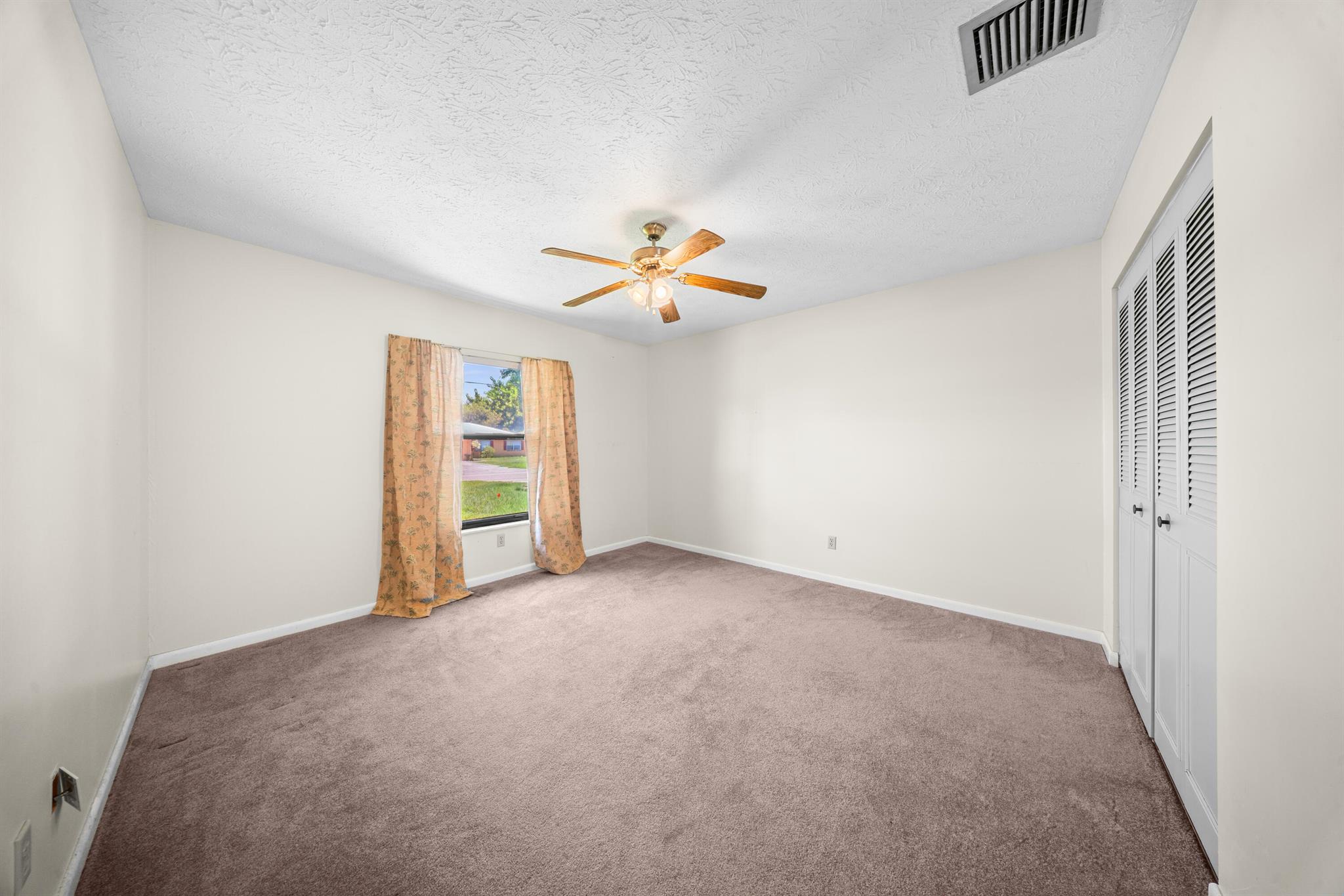 PORT ST LUCIE SECTION 27 - Residential