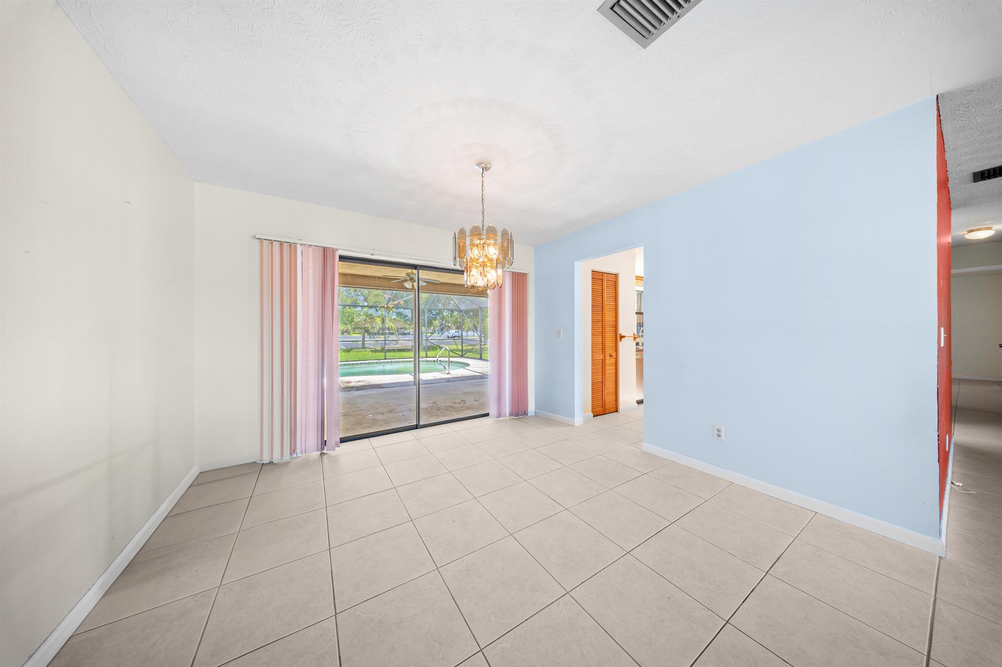 PORT ST LUCIE SECTION 27 - Residential