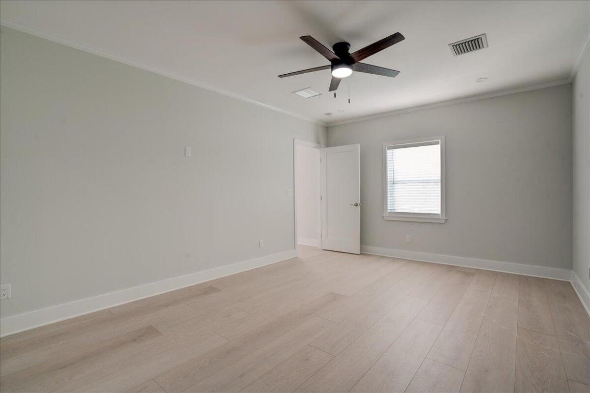 PARADISE HEIGHTS LT 5 - Residential Lease