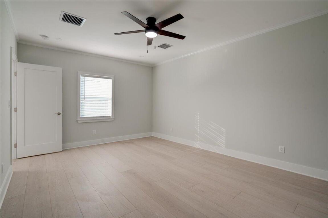 PARADISE HEIGHTS LT 5 - Residential Lease