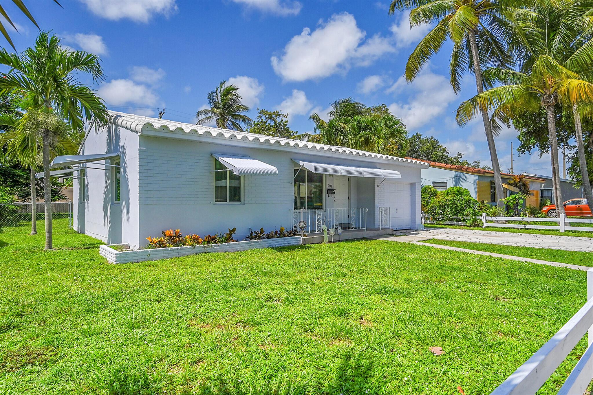 309 SW 13th Street
