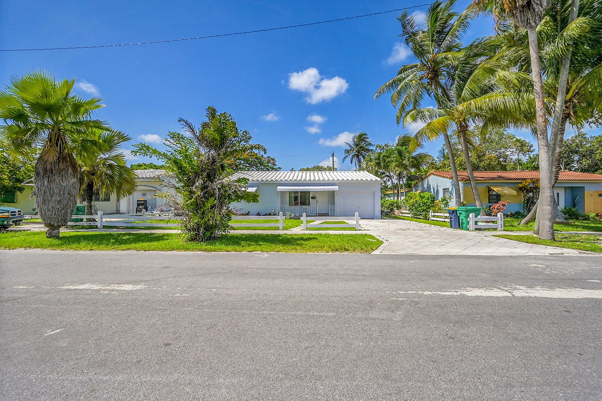 309 SW 13th Street
