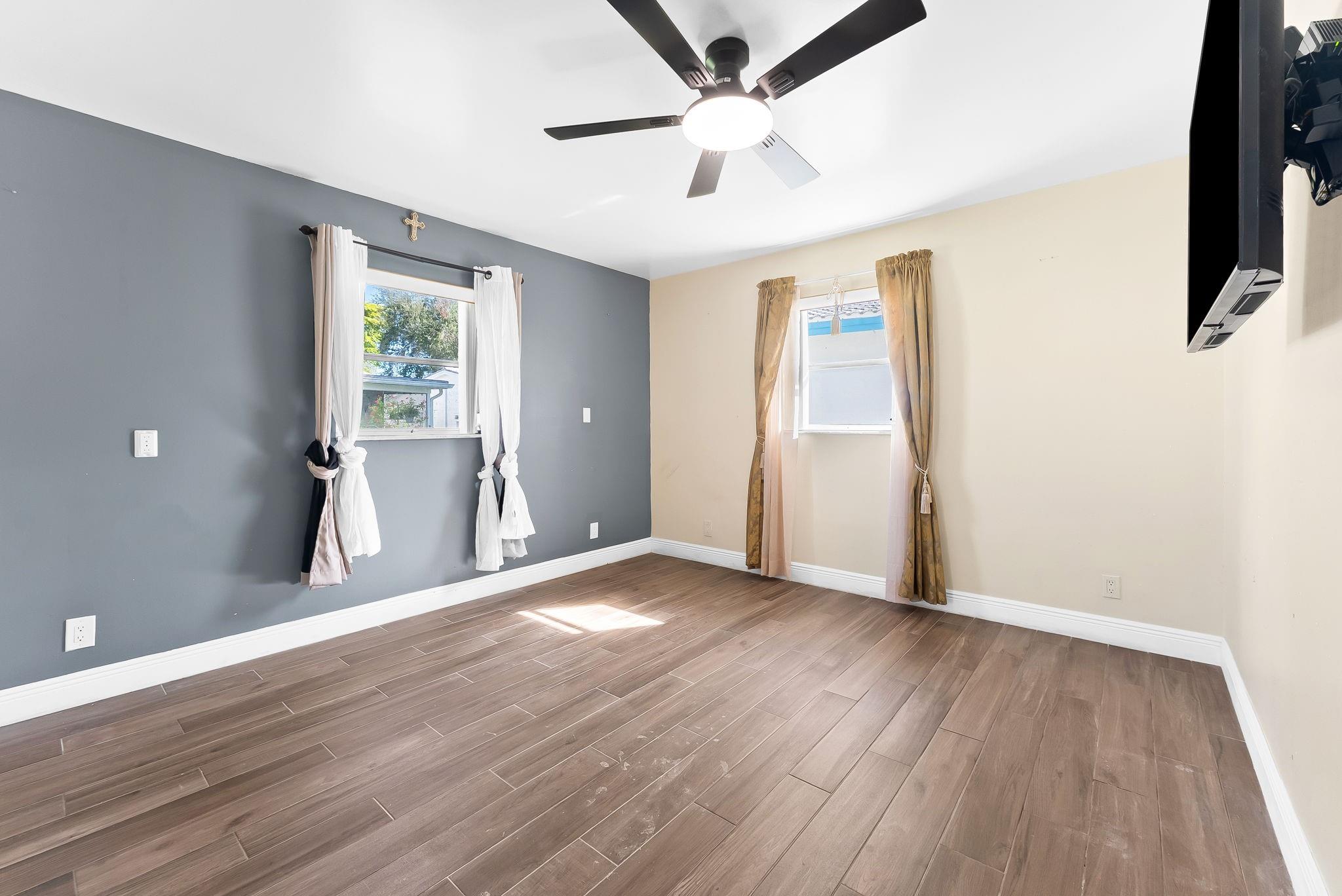 Lauderdale West - Residential