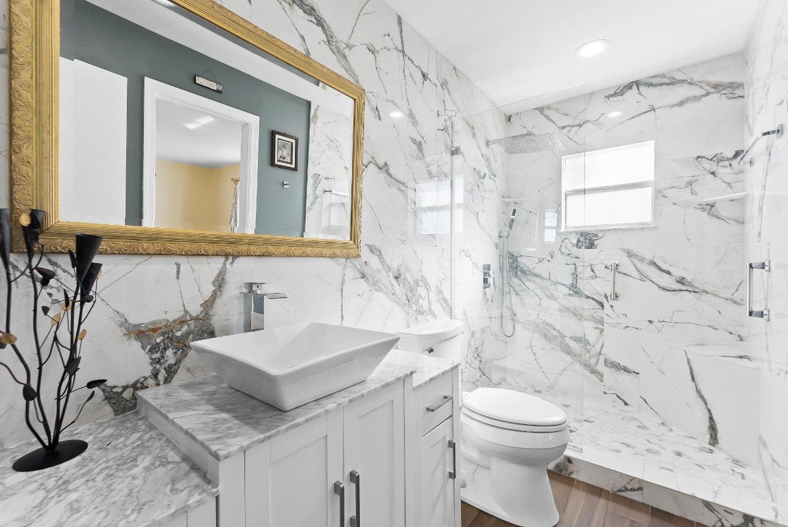 Lauderdale West - Residential