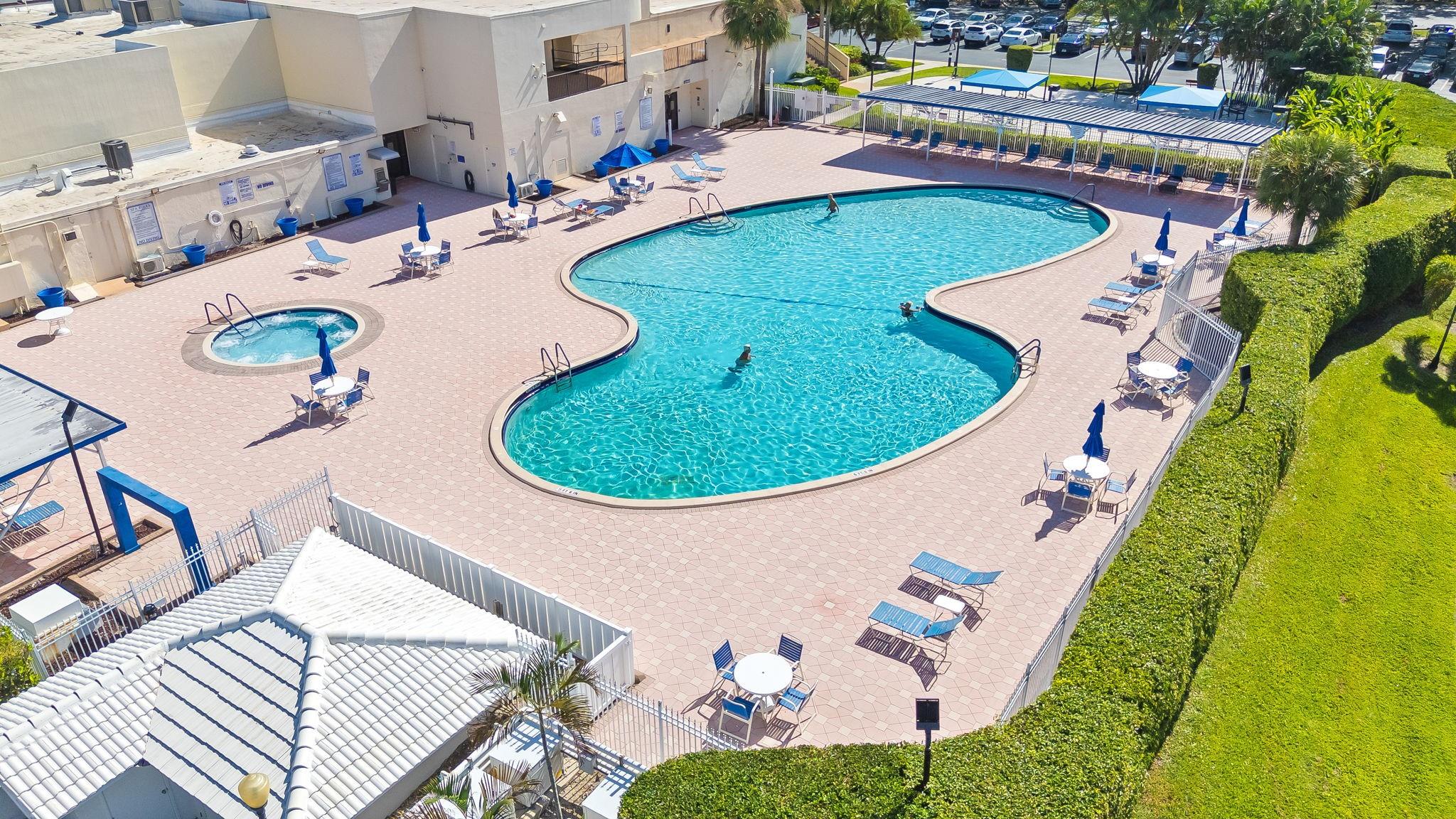 Lauderdale West - Residential