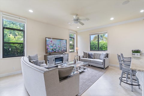 Tiny photo for 301 SANDALWOOD Lane, Boca Raton, FL 33487 (MLS # B26073190)