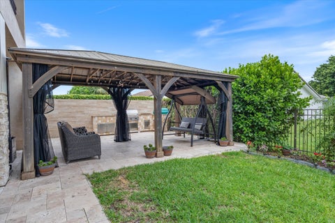 Tiny photo for 301 SANDALWOOD Lane, Boca Raton, FL 33487 (MLS # B26073190)