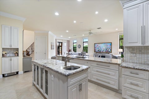 Tiny photo for 301 SANDALWOOD Lane, Boca Raton, FL 33487 (MLS # B26073190)