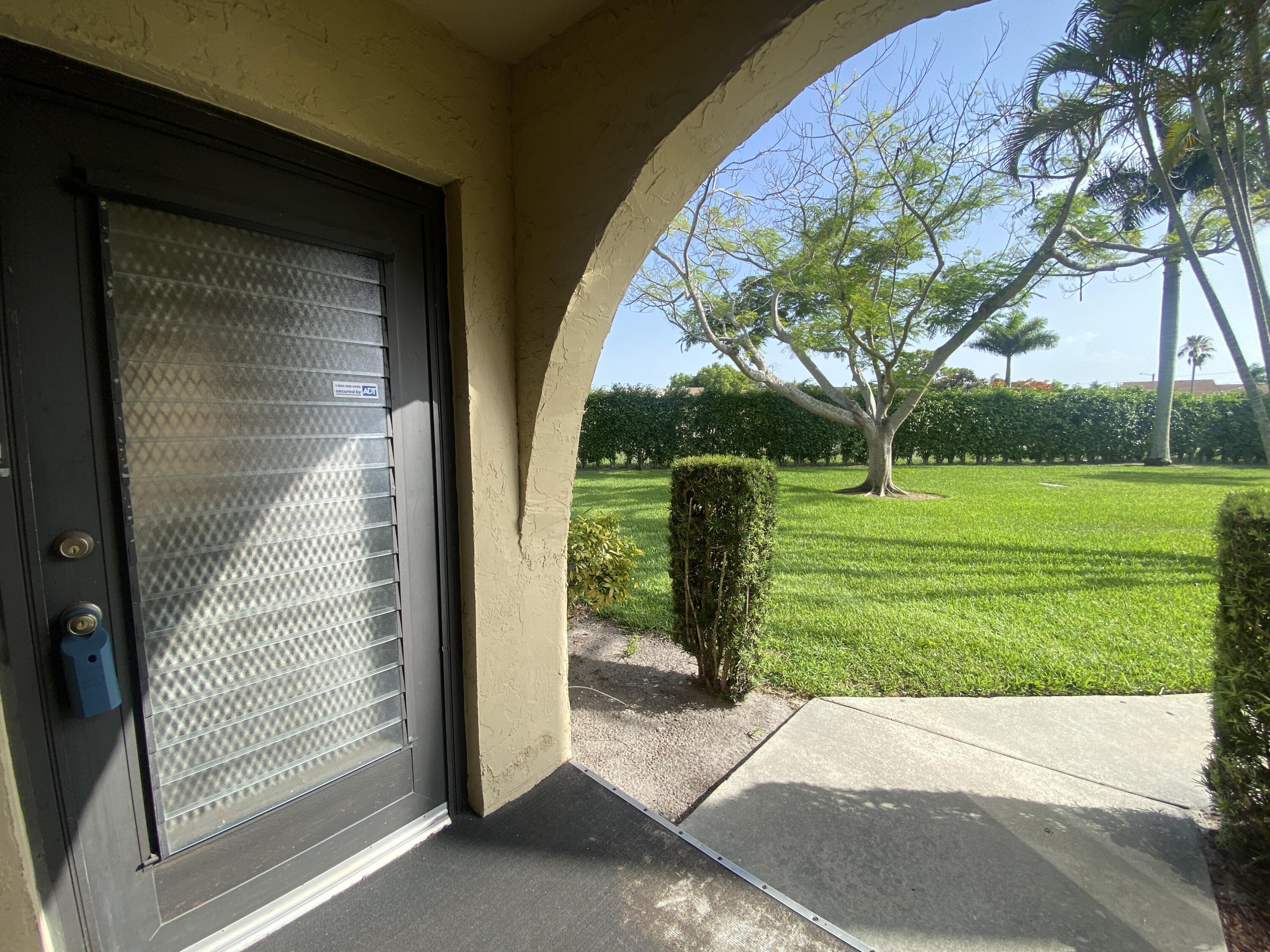 302 Pine Ridge Circle D-1