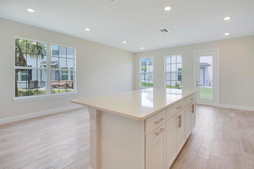 OCEAN COVE - Residential