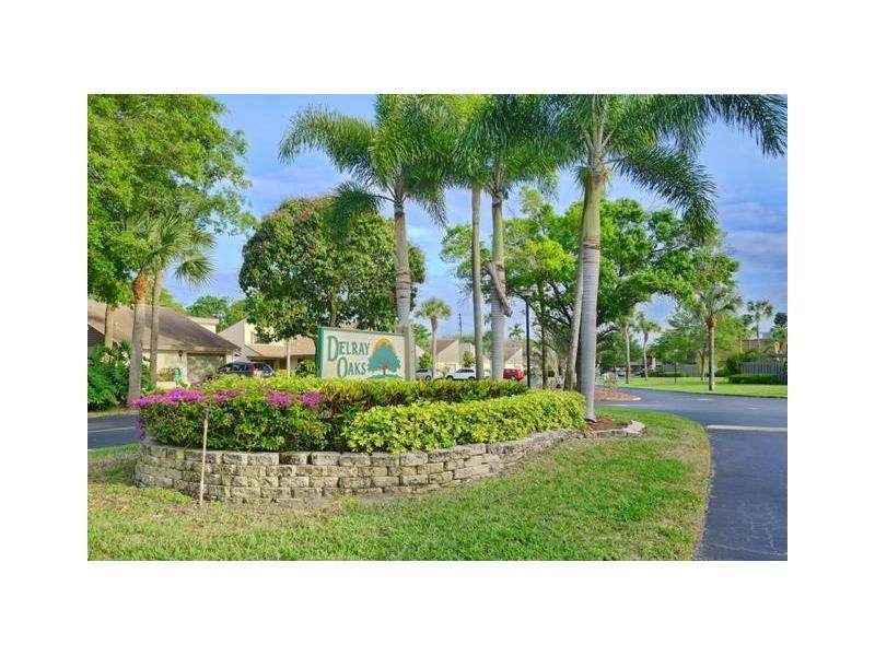 Delray Oaks Condo - Residential Lease