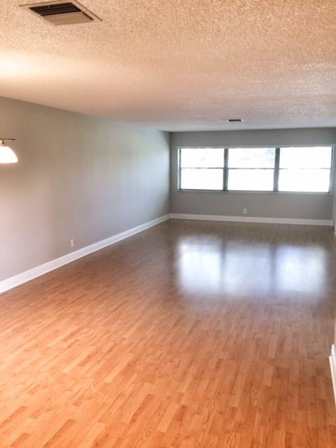 Delray Oaks Condo - Residential Lease