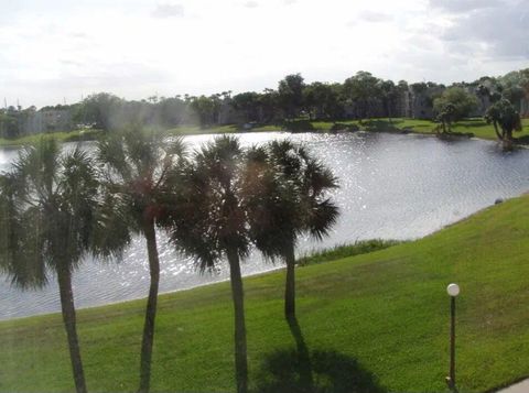 5130 Las Verdes Circle 307 Delray Beach FL 33484