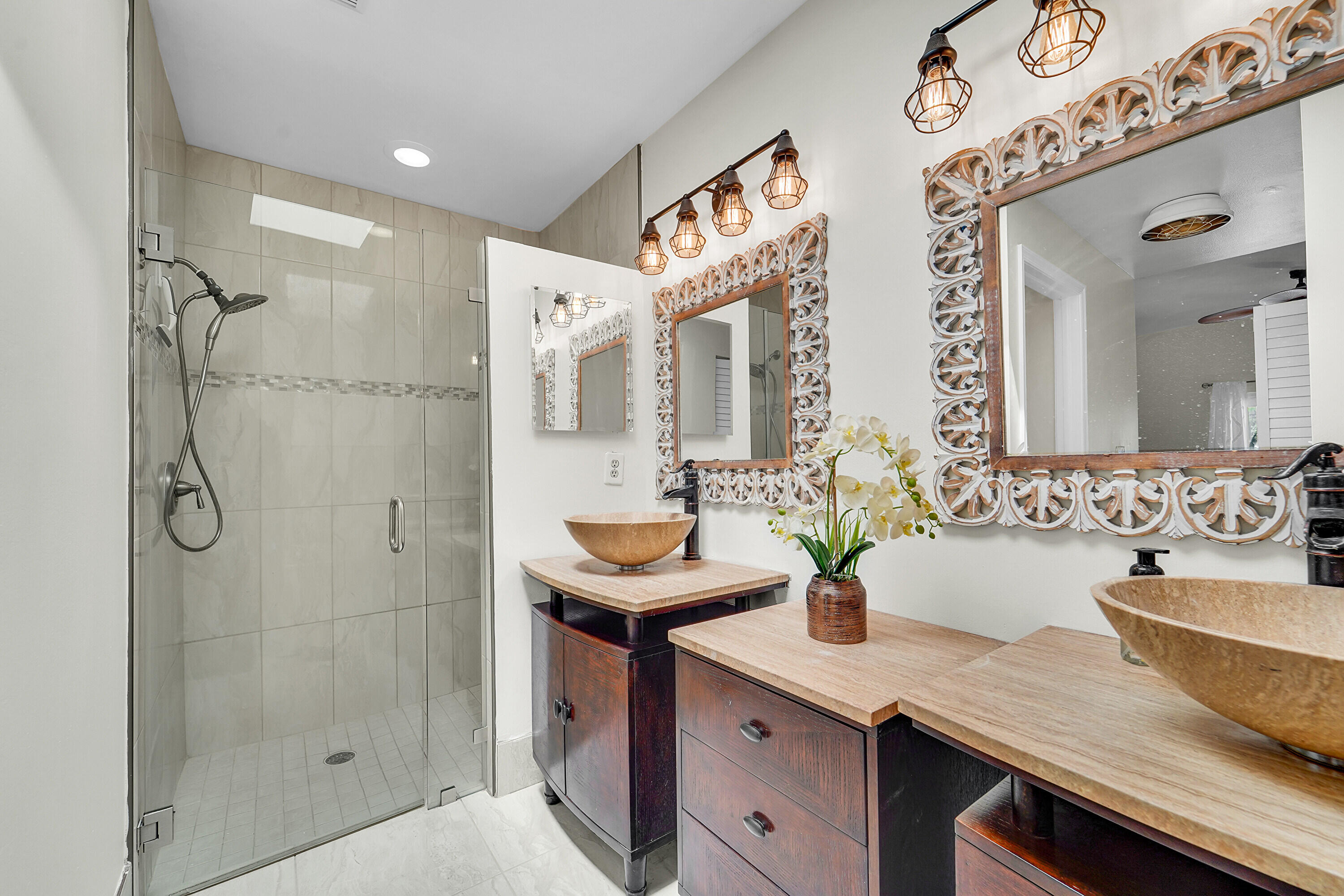 WINSTON PARK SECTION ONE - Residential