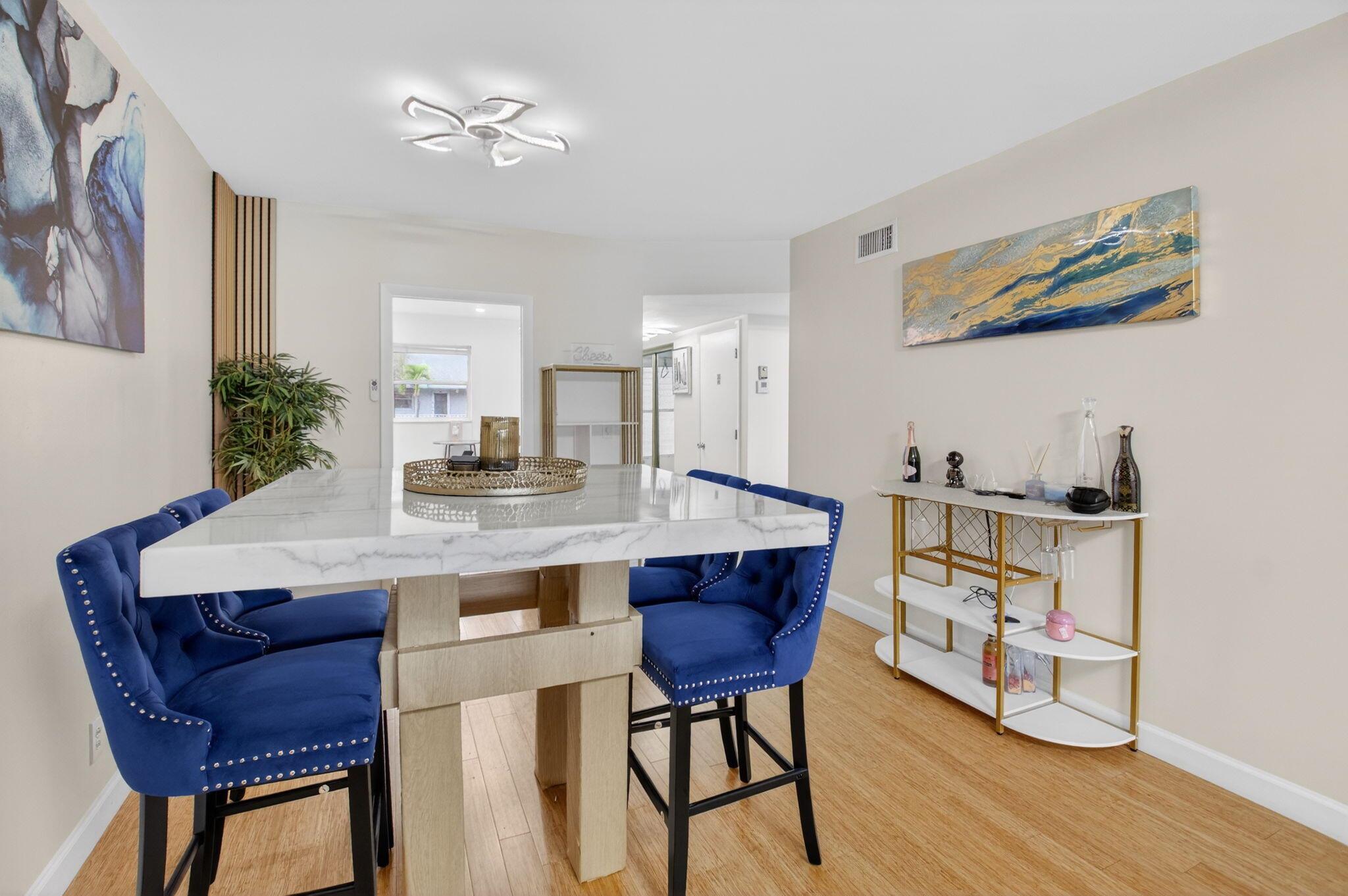 SABAL PINE CONDO - Residential