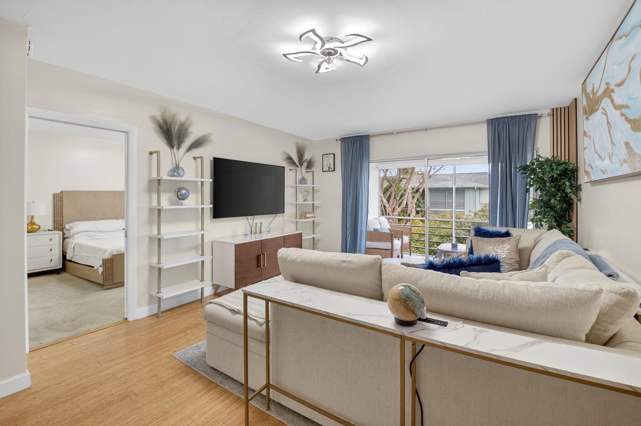 SABAL PINE CONDO - Residential