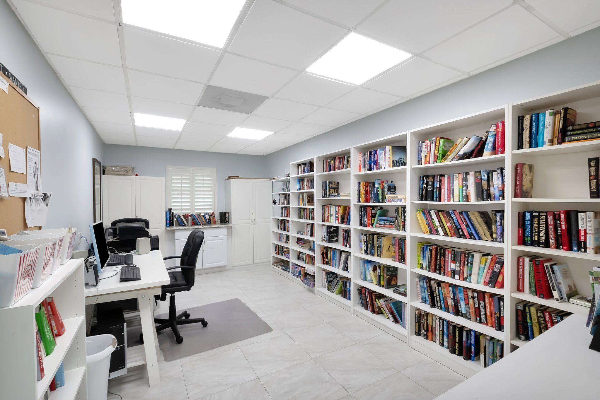 SABAL PINE CONDO - Residential