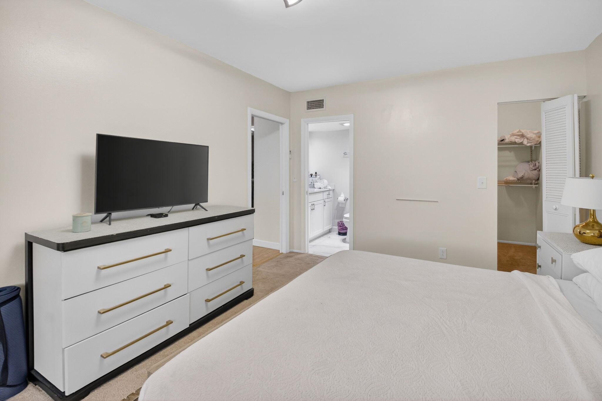 SABAL PINE CONDO - Residential