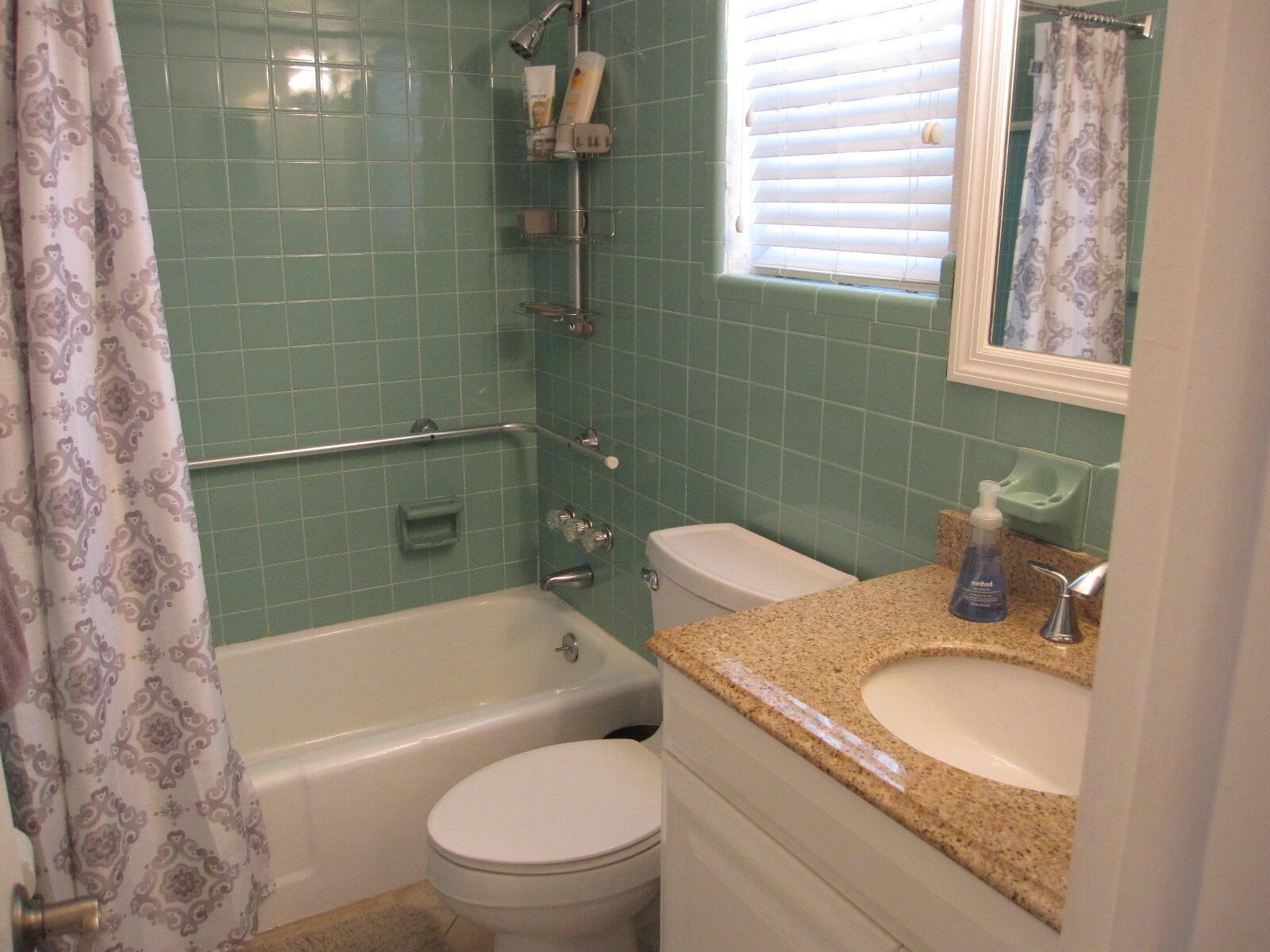 Oyster Bay - Residential Lease