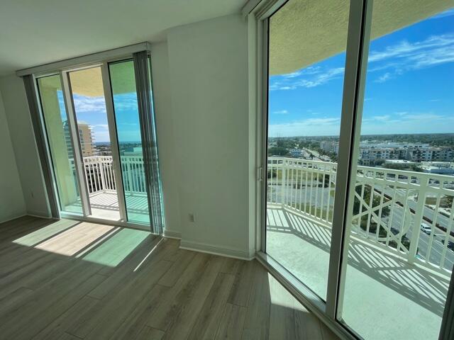 CASA COSTA CONDO - Residential Lease