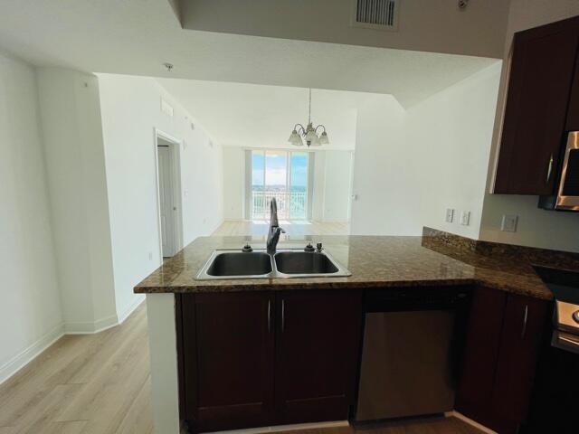 CASA COSTA CONDO - Residential Lease