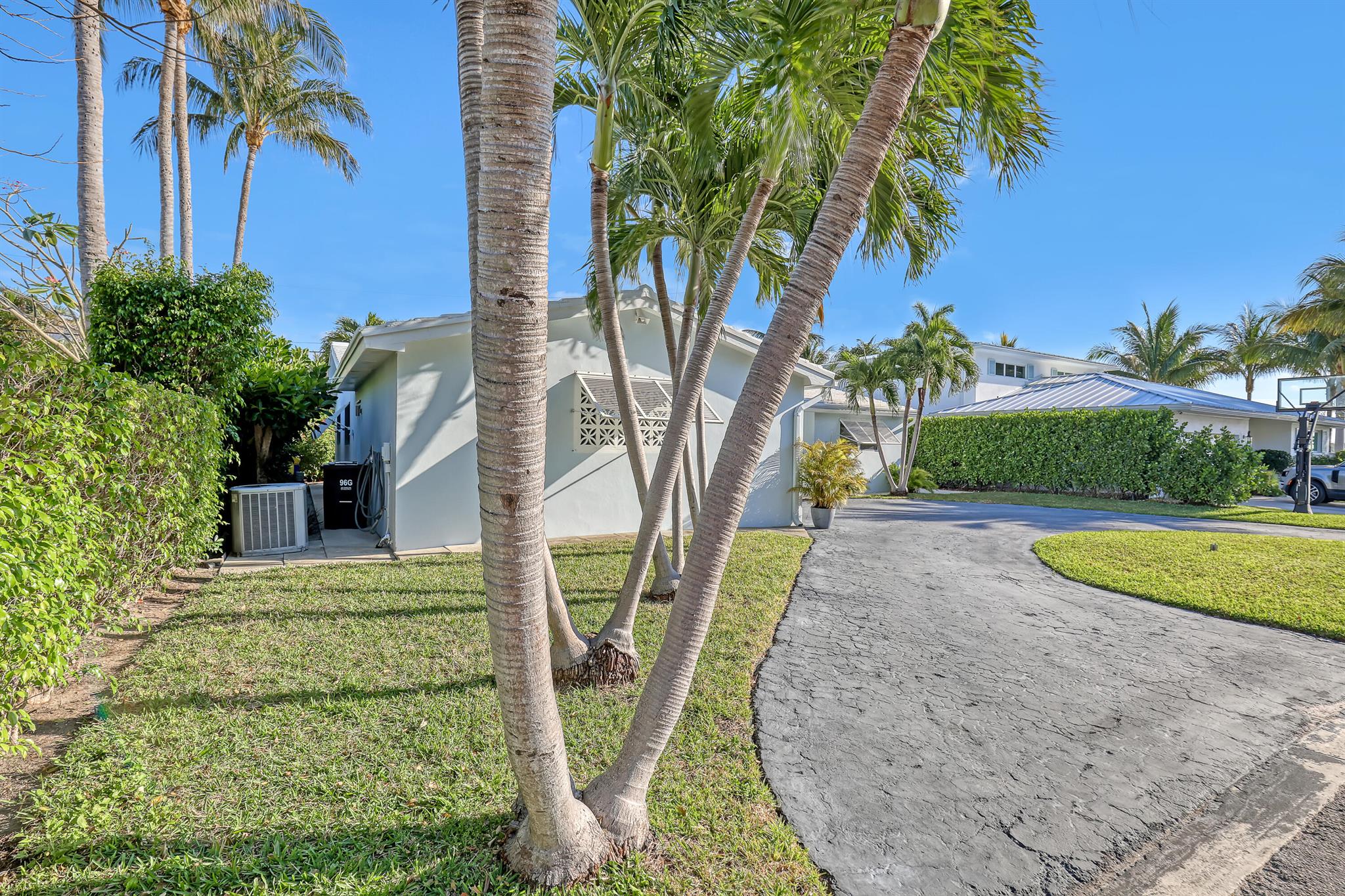115 Elwa Place