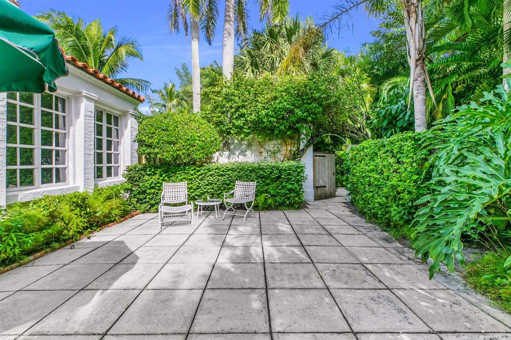 JUPITER ISLAND - Residential