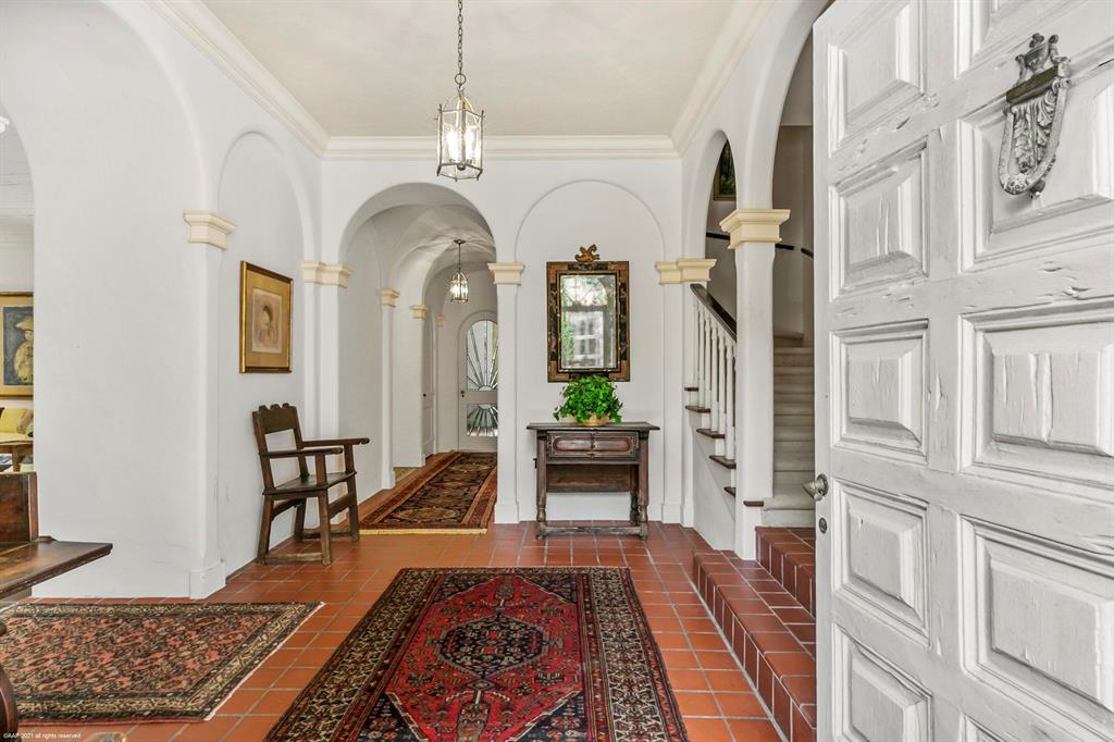 JUPITER ISLAND - Residential