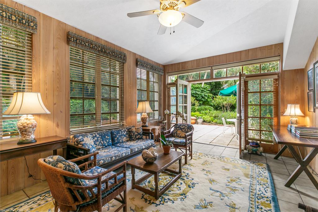 JUPITER ISLAND - Residential