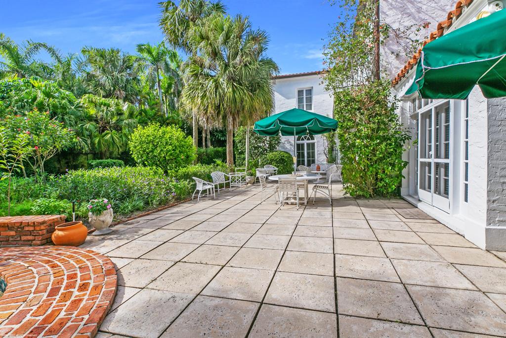 JUPITER ISLAND - Residential