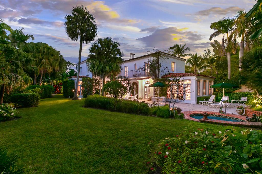 JUPITER ISLAND - Residential