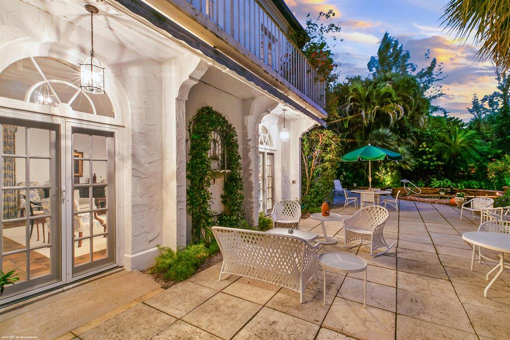 JUPITER ISLAND - Residential