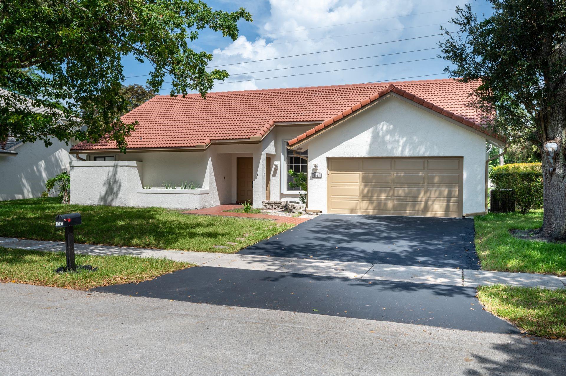 Welcome to this beautifully renovated single-story pool home located in the highly desirable Shenandoah community in Davie. 4-bedroom, 2-bath single-story POOL home in Shenandoah, Davie. Features include luxury vinyl flooring, a brand-new kitchen with white wood cabinets, quartz countertops, new stainless steel appliances and solar panels for energy efficiency. The master bath has been fully updated with a freestanding tub and modern finishes. Freshly painted with new lighting throughout and includes a new washer and dryer. Enjoy the screened patio, private pool, and a 2-car garage. Roof replaced in 2018. New water heater Move-in ready and perfectly located near top schools, parks, and major highways.
