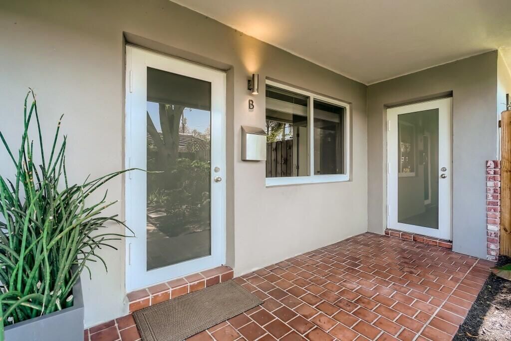 Photo of 2602 NE 10th Terrace #B, Wilton Manors, FL 33334 (MLS # B26006279)