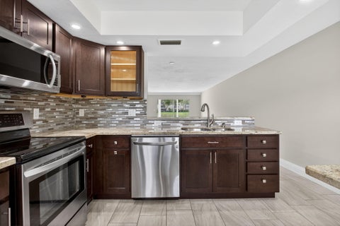 Tiny photo for 2202 Lucaya Bend #B1, Coconut Creek, FL 33066 (MLS # B26040686)