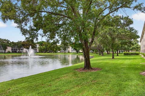 Tiny photo for 2202 Lucaya Bend #B1, Coconut Creek, FL 33066 (MLS # B26040686)