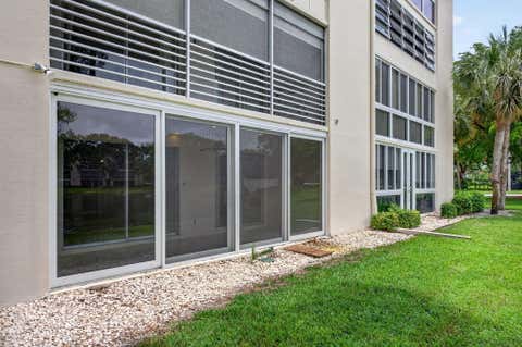 Tiny photo for 2202 Lucaya Bend #B1, Coconut Creek, FL 33066 (MLS # B26040686)
