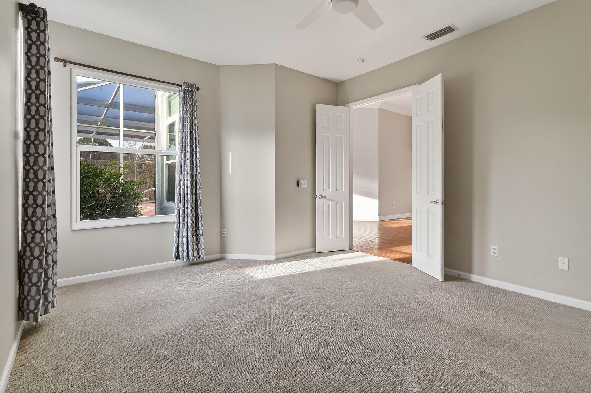 THE ARBORS (AKA FOREST GLADE) - Residential