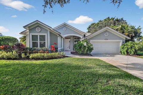 7492 SE Teton Drive Hobe Sound FL 33455