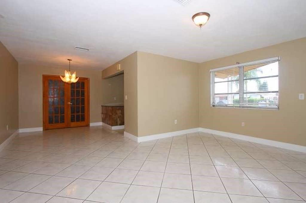 Boulevard Heights Sec 9 - Residential Lease