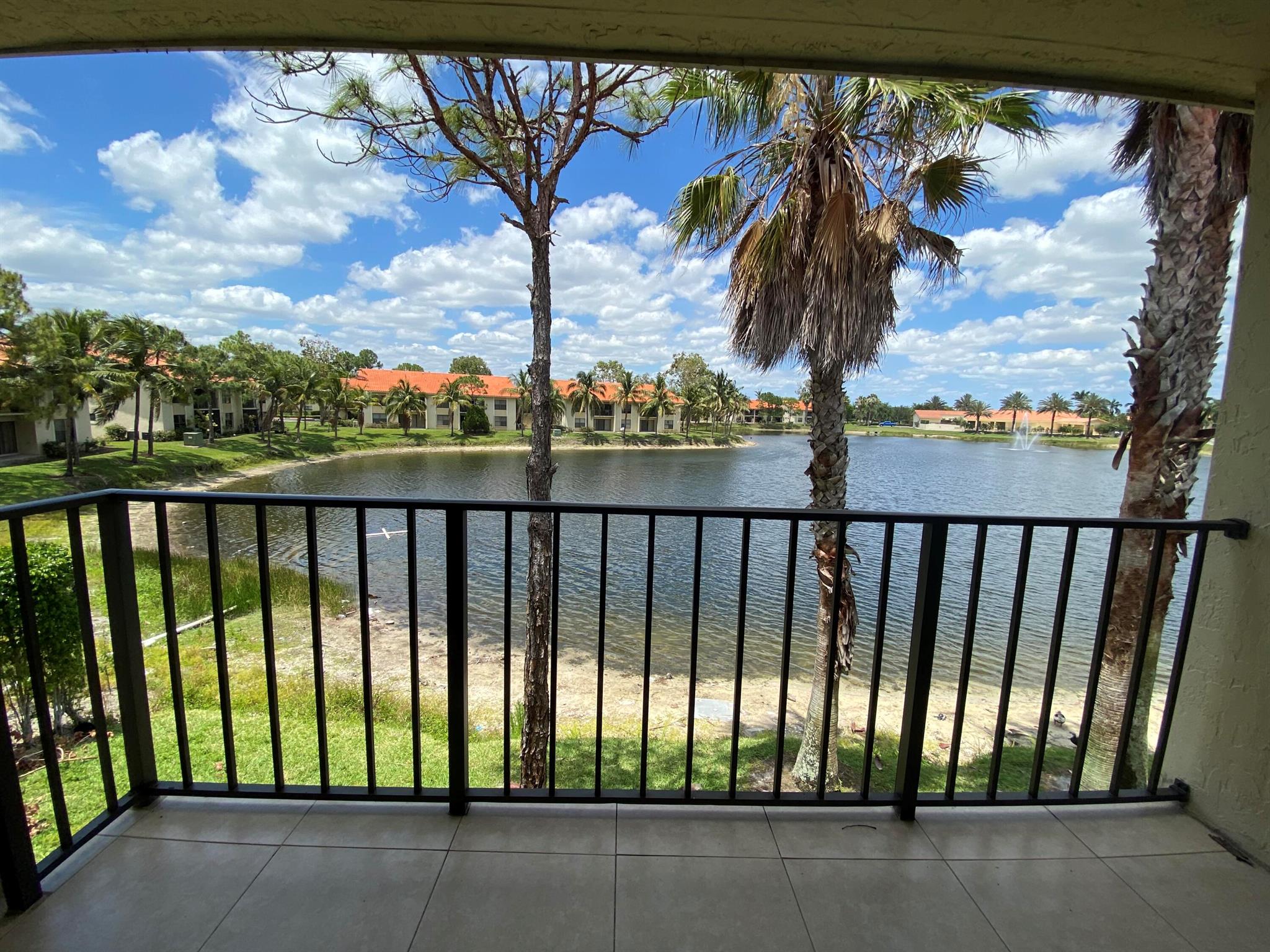 PALM BEACH PLACE CONDO - Residential Lease
