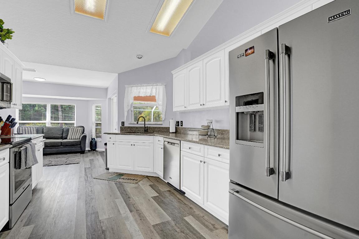 SEBASTIAN HIGHLANDS UNIT 17 - Residential