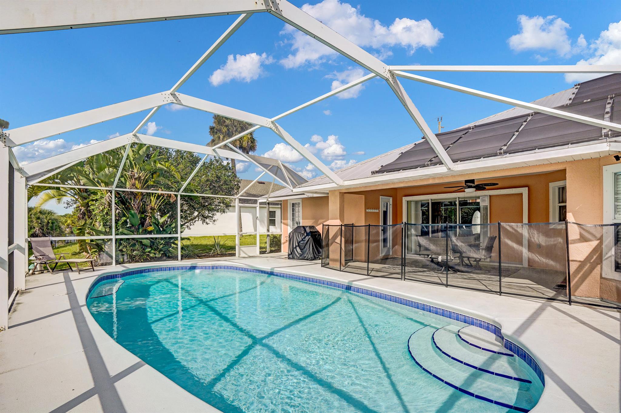 SEBASTIAN HIGHLANDS UNIT - Residential