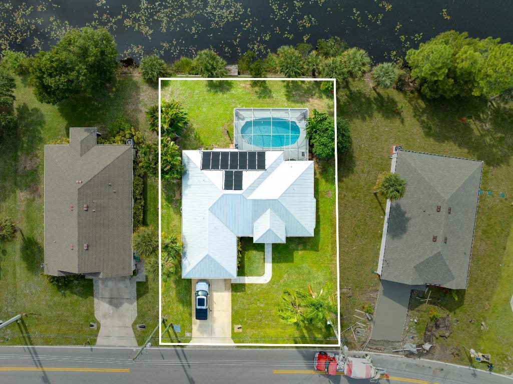 SEBASTIAN HIGHLANDS UNIT 17 - Residential