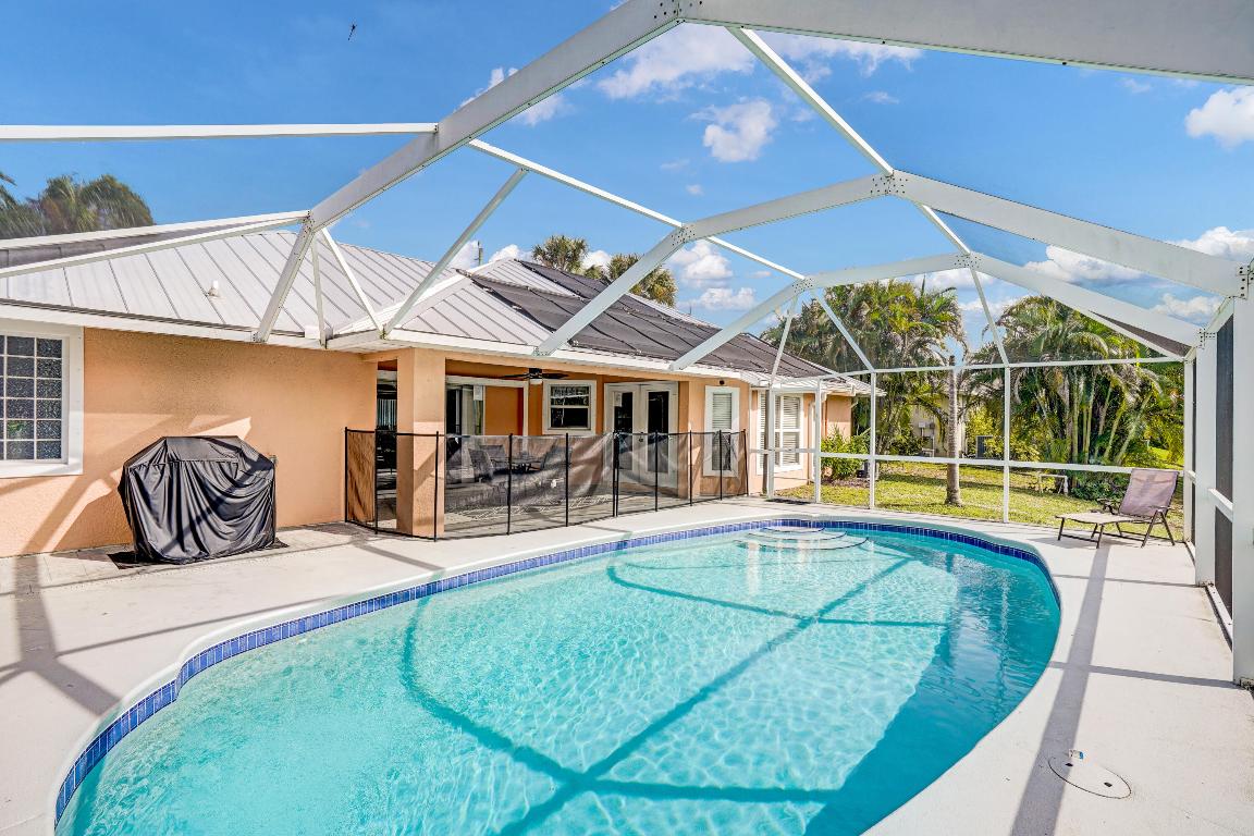 SEBASTIAN HIGHLANDS UNIT 17 - Residential