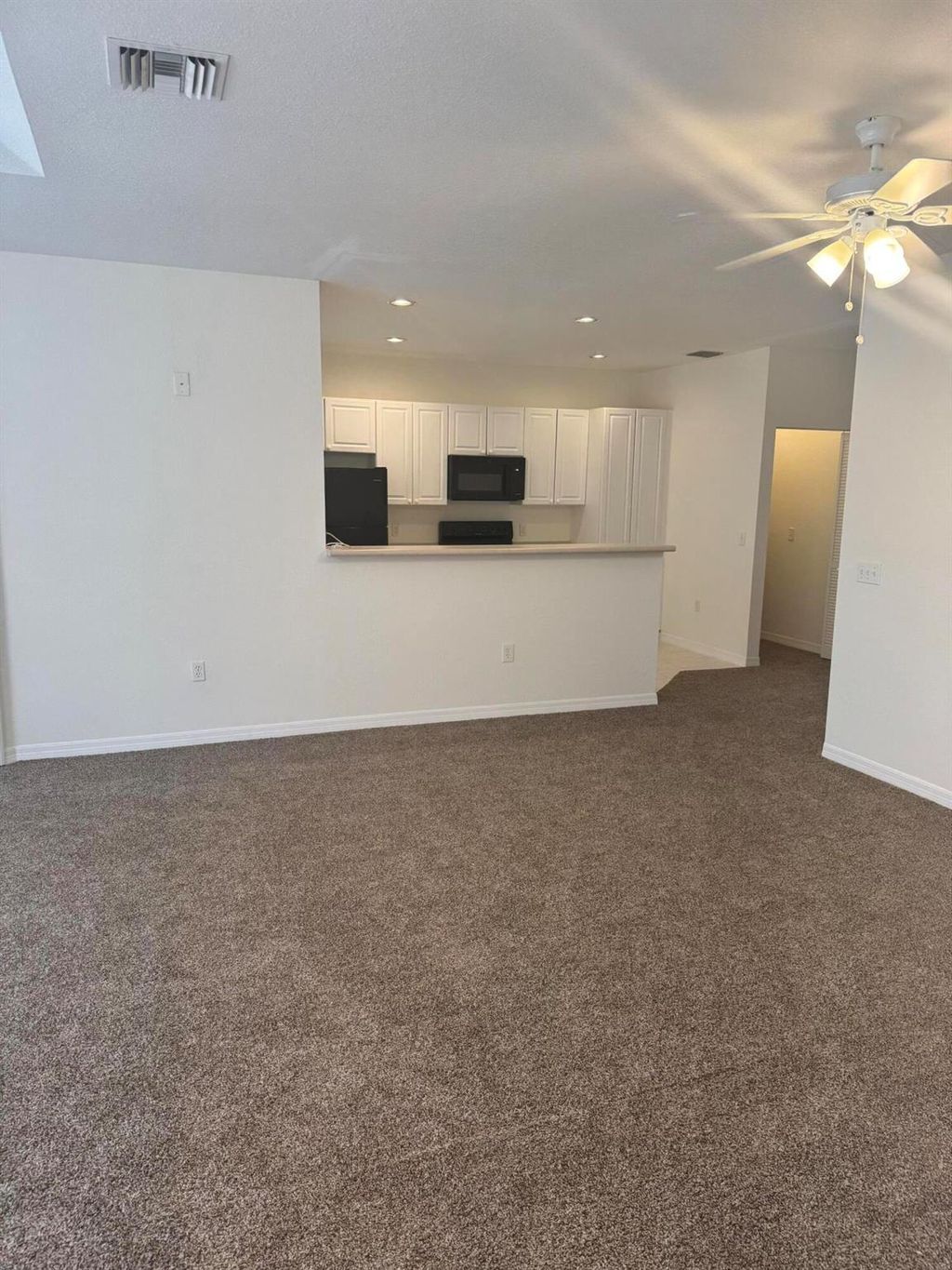 Photo of 1840 S Dovetail Drive, Fort Pierce, FL 34982 (MLS # R11103052)