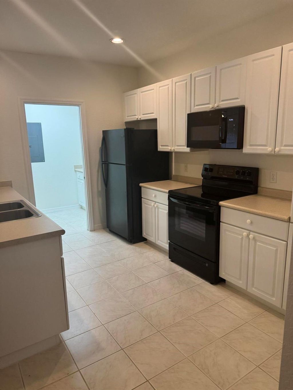 Photo of 1840 S Dovetail Drive, Fort Pierce, FL 34982 (MLS # R11103052)