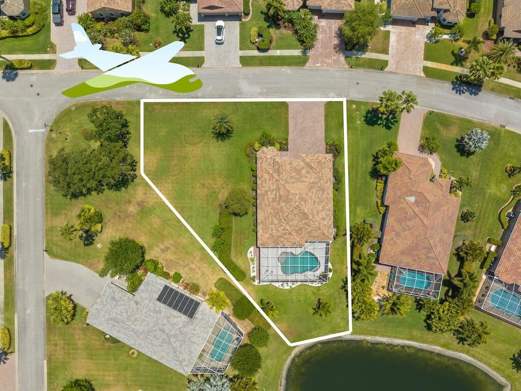 6000 Venetto Way
