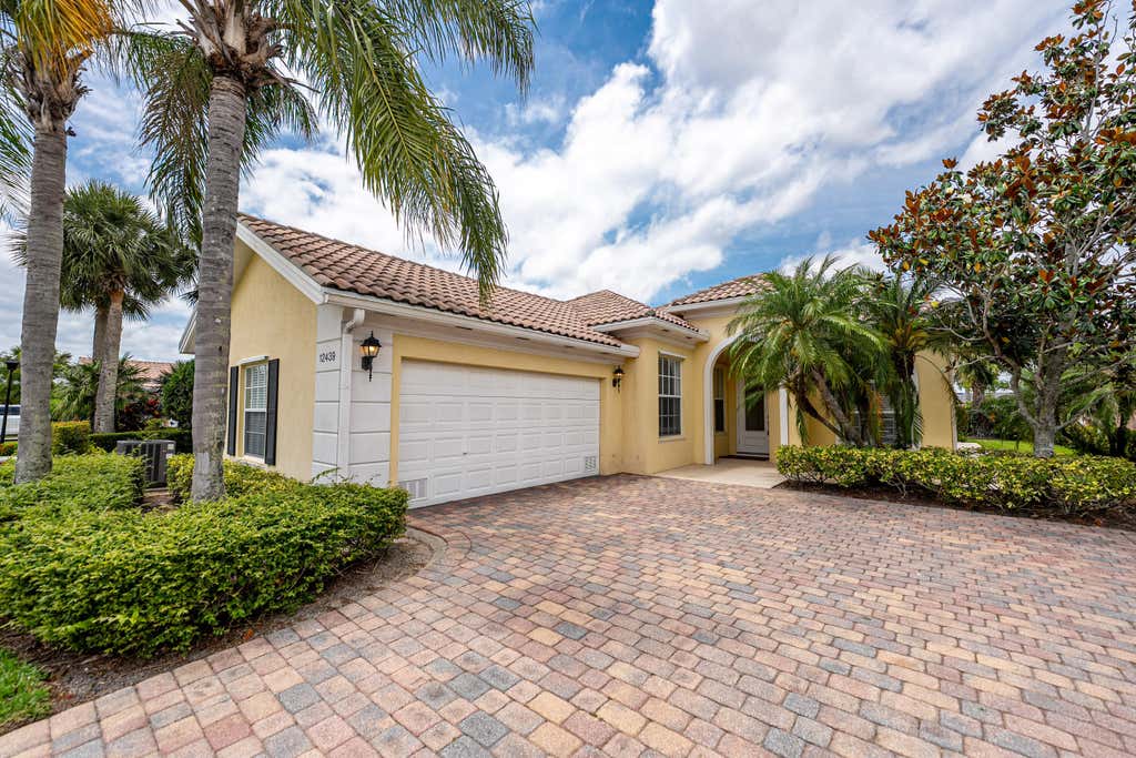 Photo of 12439 SW Keating Drive, Port Saint Lucie, FL 34987 (MLS # B26065677)