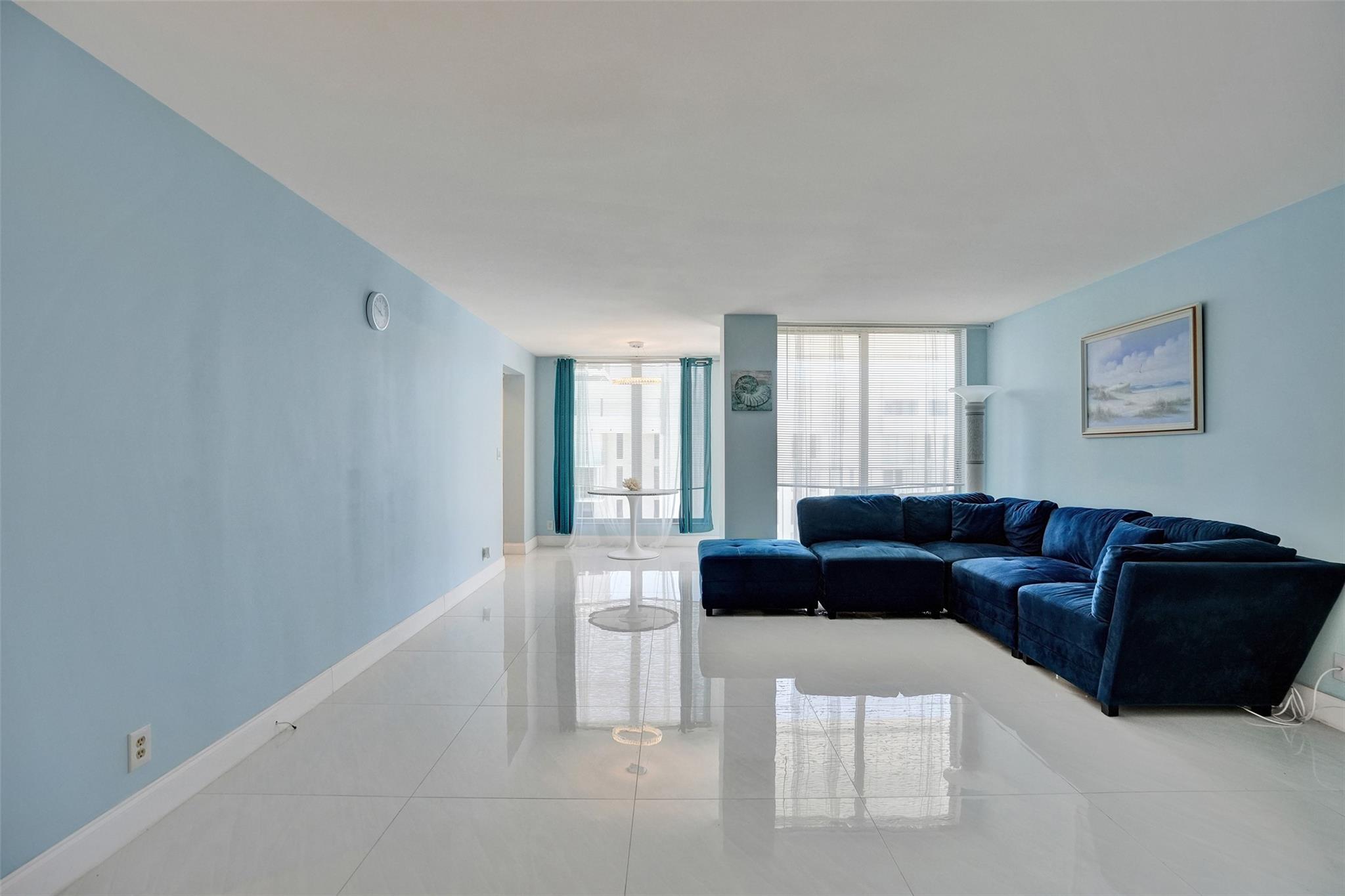 1010 S Ocean Blvd 1811, Pompano Beach, FL, 33062/$485,000 4 1010 S Ocean Blvd 1811